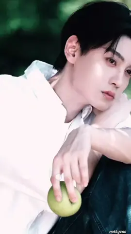 วันนี้ 6/10/25 พี่มาอัพเดททุกช่องทางเลย รู้ว่าแฟนคลับคิดถึงน่ารักที่สุดเลย พระจันทร์กลมเต็มดวง ขอให้ทุกสิ่งสมหวังดั่งใจ สุขสันต์วันไหว้พระจันทร์นะครับ 💛 #เถียนสวี่หนิง #tianxuning  #田栩宁  #ฟีดดดシ  #เทรนวันนี้ 
