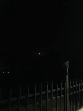 فى ناس حواليا مش منى 💔 #fyp #fypシ゚ #viral #viralvideo  #احمد_مشعل  @احمد مشعل- Ahmed mashal 