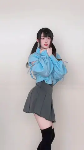 最近涼しくなってきてるんるん🎶クリスマスが近づいてキタァ🎄🥹#にぎにぎにじたうん#にじさんじ#周央サンゴ#踊ってみた#ういまる