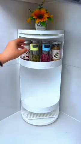 Kệ gia vị xoay tròn nhỏ gọn dấu đồ giúp căn bếp ngăn nắp sạch sẽ #dungcuthongminh #dungcugiadinh #trangtribep 