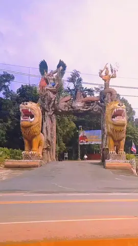 เอาบุญมาฝาก ส่งความสุขช่วงค่ำคืน#ออกพรรษา #วัดสวยเมืองไทย #เที่ยวไปเรื่อย  #เทรนด์วันนี้ #tiktok 