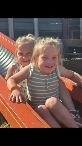 a beautiful fall day with the family🍂🍁