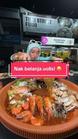 Komen kaihhh lela nak pilih 3 org shj utk lela belanja makan kat @ROMEEYOH TOMYAM LUNAS ni! Dap oi set baru ni 🤤✨ #fyp #donerachun #fypシ゚viral #lelatete #fyppppppppppppppppppppppp 