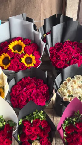 03212971840 WhatsApp for Details,Flower Bouquet Home Delivery in Lahore,Fair Price,Same Day Delivery, #foryoupage❤️❤️ #viralcontent #lahorepakistan #1millionviews #flowers 