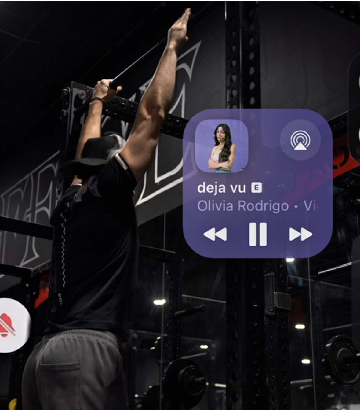 Deja vu | #gymrat #workout #cinematography #oliviarodrigo #lifting 