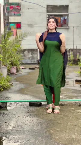 ওরে নিয়ে এই গানে আর করা যাবে না 😫😐@Good Footwear 