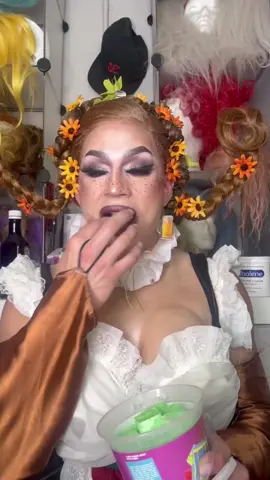 It taste just like Jello! I was surprised!!  #tiktokshop #jello #freezedried #asmr 