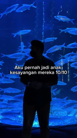 Kamu mungkin rindu menjadi anak yang seutuhnya, namun jangan lupa untuk tetap memilih dirimu sendiri 💌 gimana menurut kamu? Relate dengan ini?