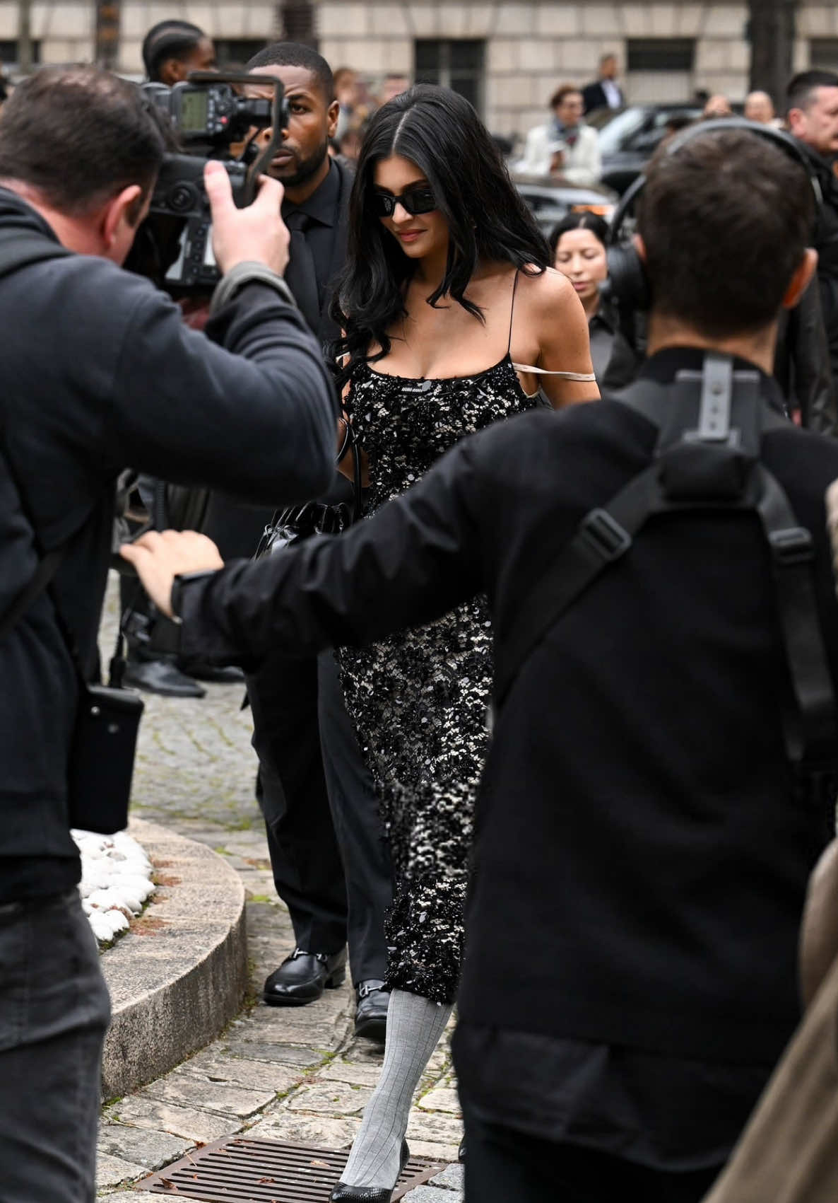 Kylie arriving and at the Miu Miu SS/26 show today 😍 @Kylie Jenner #kyliejenner #foryoupage #fy #fyp #fyppppppppppppppppppppppp 