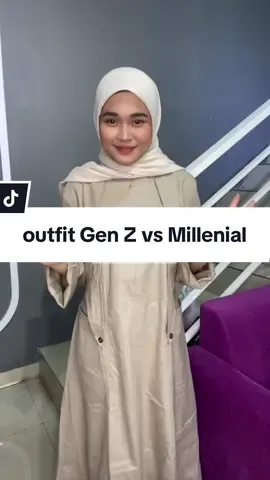 Gaya boleh beda, tapi tujuannya sama untuk tampil lebih percaya diri💖 Dua duanya stylis, dua duanya Damoza, kamu tim yang mana?? #genzvsmillenial #millenialoutfit #outfitgenz 