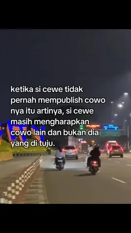 seharusnya kau sadar, bukan malah mengejar.