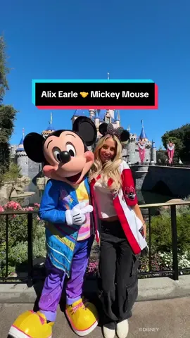 @Alix Earle with the Mickey approved-fit 🤩 #Disneyland70 #Disneyland #DisneyParks #MickeyMouse #DWTS 