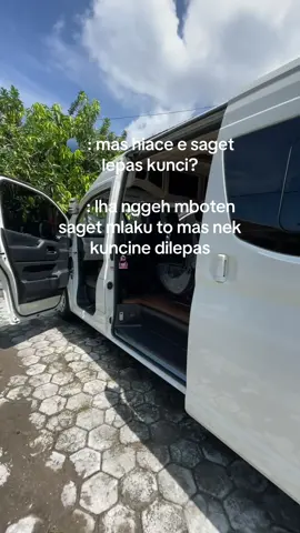 Penting Driver e Ojo di kon lepas kabeh lo yo 😁 #fypシ゚ #sewahiace #hiaceindonesia #videoviral #fypシ゚ 