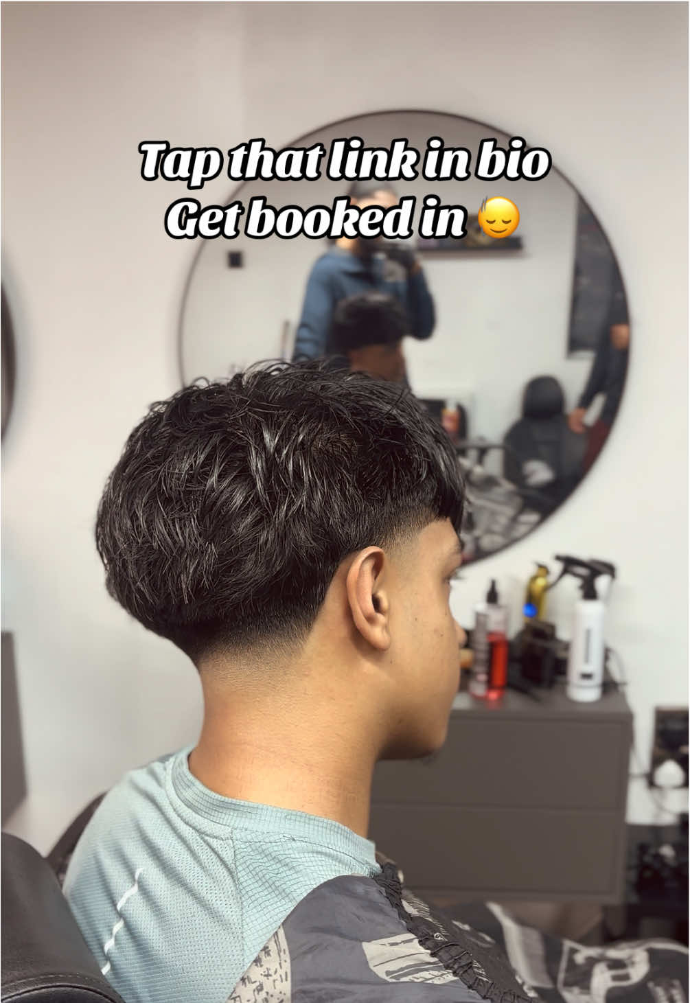 Want quality trims? Get booked in now through our link ! #fyp #barber #brum #viral #haircut 