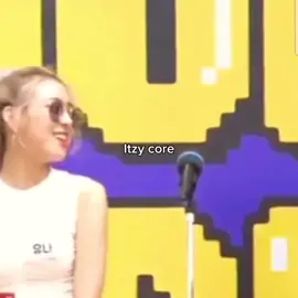 they are so funny help😭 #itzy #chaeryeong #yeji #lia #kpopforyoupage 
