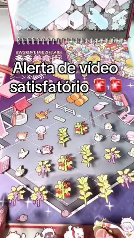 ✨ Miga, olha esse caderninho de cenários 3D, é simplesmente mágico! Cada página abre como se fosse um pequeno mundo em miniatura — tem detalhes realistas, profundidade e um efeito visual que parece sair da folha. 😍 Ideal pra decorar, presentear ou usar em vídeos criativos, porque chama MUITA atenção. E o melhor: tá saindo por um precinho que nem parece real! Corre no carrinho laranja e garante o seu antes que esgote! #Cenário3D #PresenteCriativo #DecoraçãoFofa #TopPromosBR #carrinholaranja 
