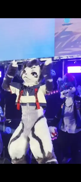 【Fursuit Dance】銀碇Gintan - BLACKPINK 'JUMP'