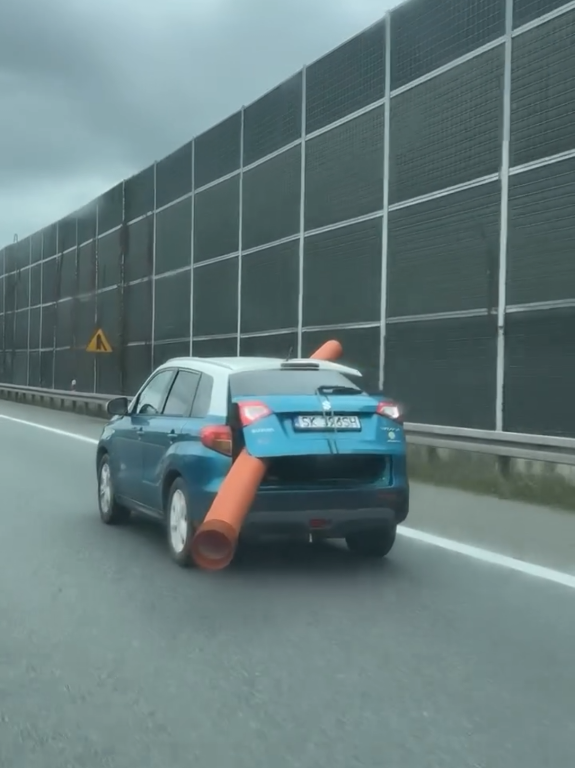 Żywiec zawsze na wesoło 🤣 S1 co się nie zmieści 🤣 #żywiec #trip #ciekawemiejsca 