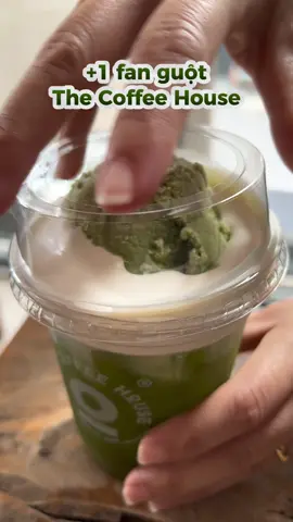 +1 fan guột The Coffee House. Đề nghị tăng lương cho ai tạo ra món Floaty Matcha / Mocha / Bạc Xỉu này 🤤 #ankhongnhacnen #ancungtiktok #reviewanngon 
