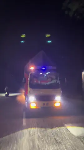 old lagii😍               #trukmaniaindonesia #trukmodifikasi #cctv_truck_indonesia #forupage #fypage @DhikaAp 