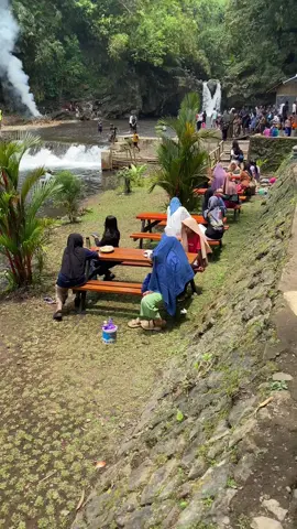 pov: ke curug pas weekend☺️   #curugninipurbalingga #curug #purbalingga #fyp 