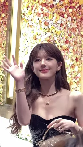 #CapCut cantik banget engak sih🌸#zhaolusi#chinaartis#fyppppppppppppppppppppppp