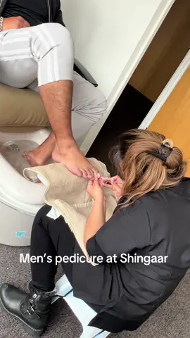 #fyp #menspedicure #relaxtime #beautysalon #toes 
