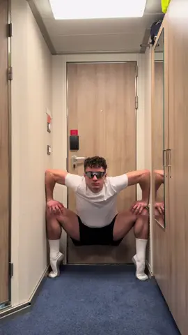 Kazakhstan flow 🪱 #brysov #contemporaryart