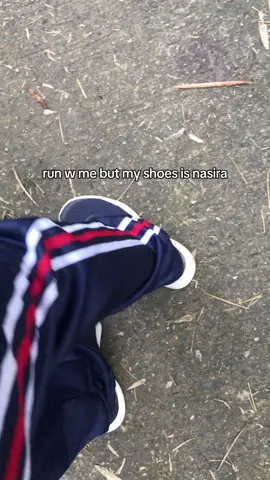 hehehe run w me 