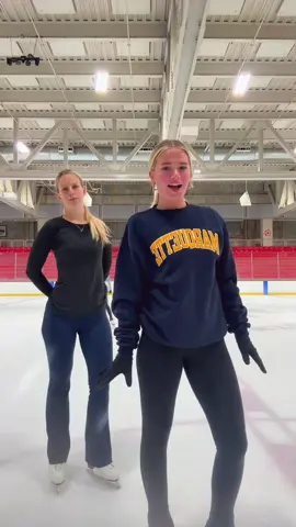 The life of a showgirl💙🧡  @Morgannn @vedavanerem  #thelifeofashowgirl #taylorswift #IceSkating #thefateofophelia  #fyp 