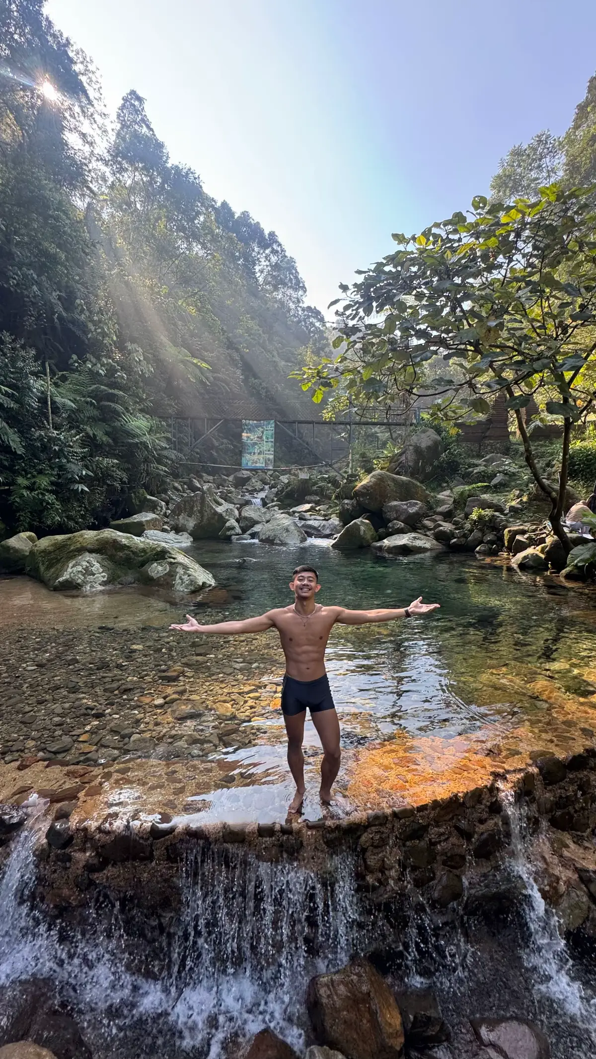 Curugnya udah ada tinggal kamu disamping belum ada hehe #curug #curugbogor #bogor #lembahtepus #fyp 