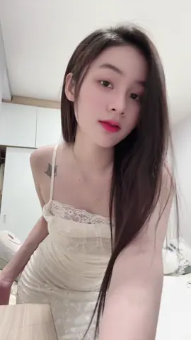 dáng không nuột nên tuột mất anh 😏😏