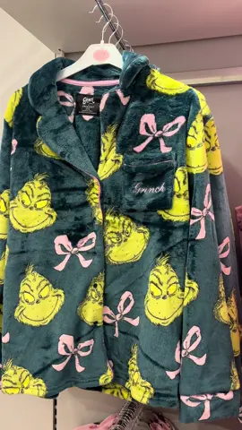 The Grinch 🎄💕 #thegrinch #christmas #primark #fyp #foryou 
