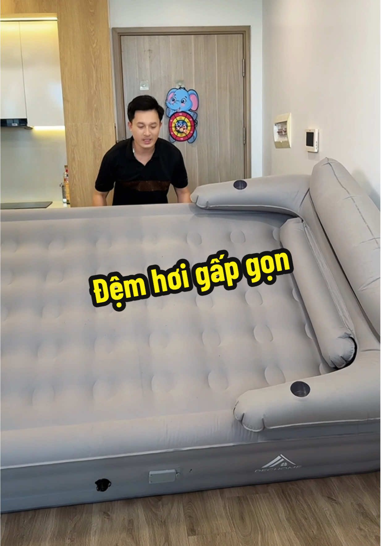Đệm hơi siêu êm gấp gọn tiện lợi nằm cực êm ái, tặng kèm bơm tự động #demhoi #demhoitubom #xuhuong #nhanuytin88 