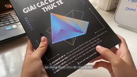 Sách Tư Duy Giải Các Bài Toán Thực Tế SSSTUDY - thầy Nguyễn Tiến Đạt và thầy Trần Phương.