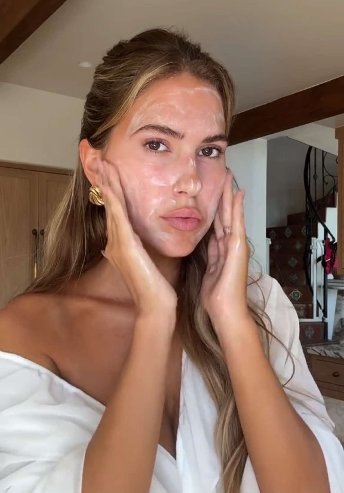 Let’s cook a look together: my full skincare routine #cookthelook #skincare 