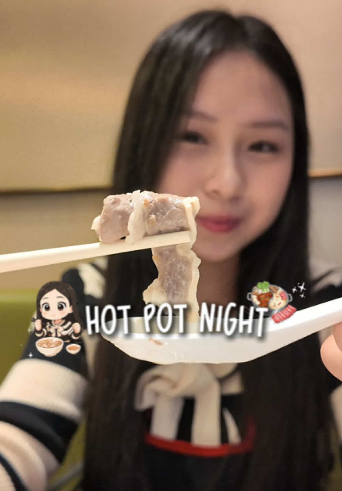 Yuk temenin aku hot pot night! 😍🍲🌃