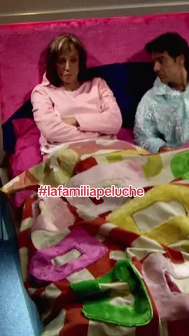 preguntandole ala toxica que tiene😂😅🤣😂😅🤣🇲🇽 #humor #lafamiliapeluchefederica 