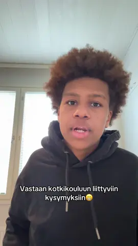 Haistakaa kaikki kakka jotka muistuttaa mua tosta ihanasta kirjotus virheestä😊🥀 #baddie #hauska #kotikoulu #sählääjä #leongrwm  