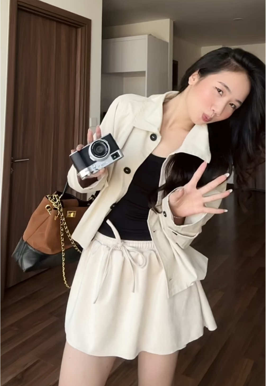 Chiếc coat ZR xinh quá đi mất..🍂✨#xuhuong #thoitrangnu #aokhoac #zara #fypシ 