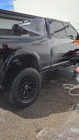 DURA COATING TECHNOLOGY! ✨  Hydro Seal is the quickest way to wax and protect your vehicle without ever touching it! Spend less, get more of everything! DETAILERS the less you spend on products! The more money you save !  Stop being tricked by these detailing product companies!  #detailing #autodetailing #cars #naples #naplesflorida #detailersofinstagram #trucks #detailingsupplies #detailingcars #detailersoftiktok #car #cars #truck #trucks #suv 