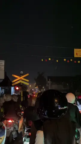 jeyune tekan ndi