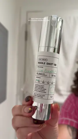 Tried out the Reedle shot 100 for @VT Cosmetics US 💚 this formula is amazing & I noticed a difference the following morning when I woke up. I’m excited to implement this into my skincare routine 🥰 #vtcosmetics #reedleshot #ulta)