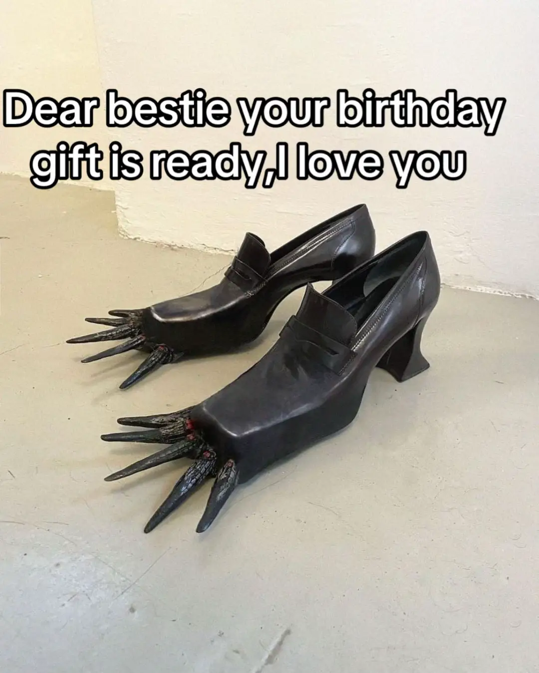 Dear bestie 🙄😏