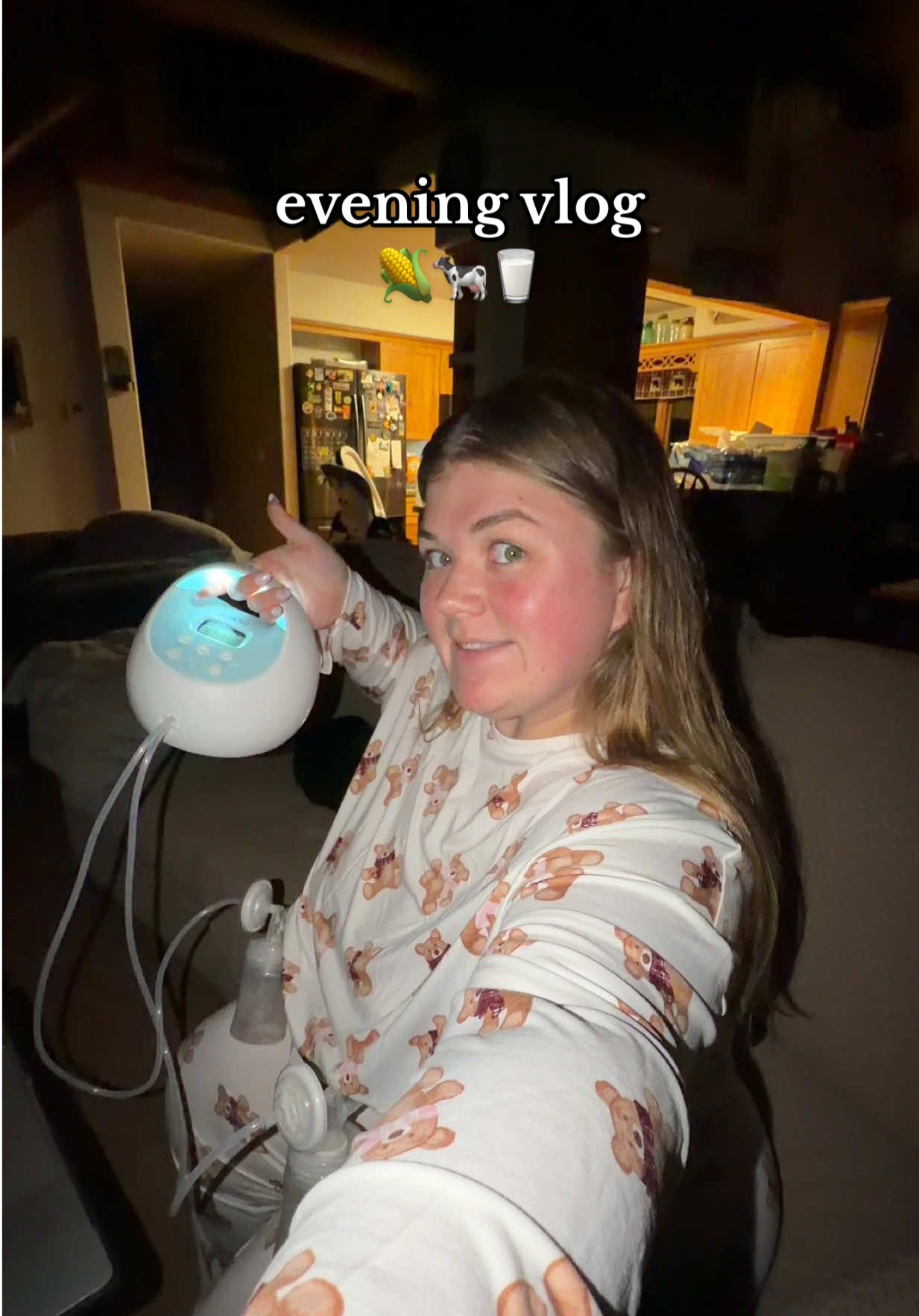 evening vlog 🌽🐄 I’m back at my parents house in Wisconsin for a few days to do all the fun fall festivities 😊 had a rough last couple of weeks mentally & coming home can be tough sometimes, but I just tell myself it’s exposure therapy lol 