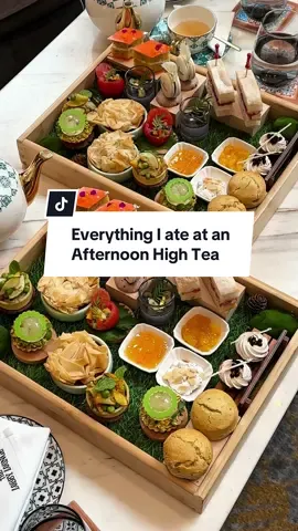 Everything I ate at an afternoon high tea at @interconsin 🫖 Can you believe they do an entire vegan menu😭 (tasting invite!)  Joined by the lovely @Chenxi @𝐁𝐚𝐤𝐞𝐲𝐕𝐚𝐤𝐞𝐲 💖 #afternoontea #veganfood #hightea #plantbased #vegantiktok      