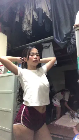 Hinde mag papatalo ang nanay nato