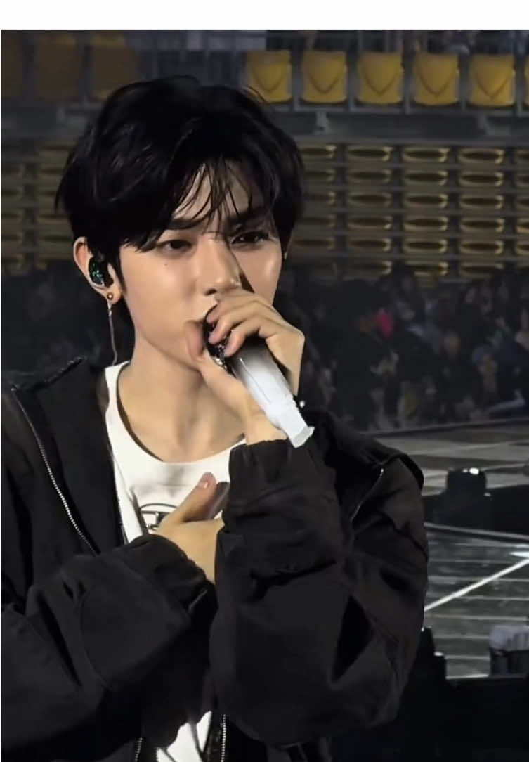 face of the year  #zhanghao #장하오 #zerobaseone #visual #fyp 