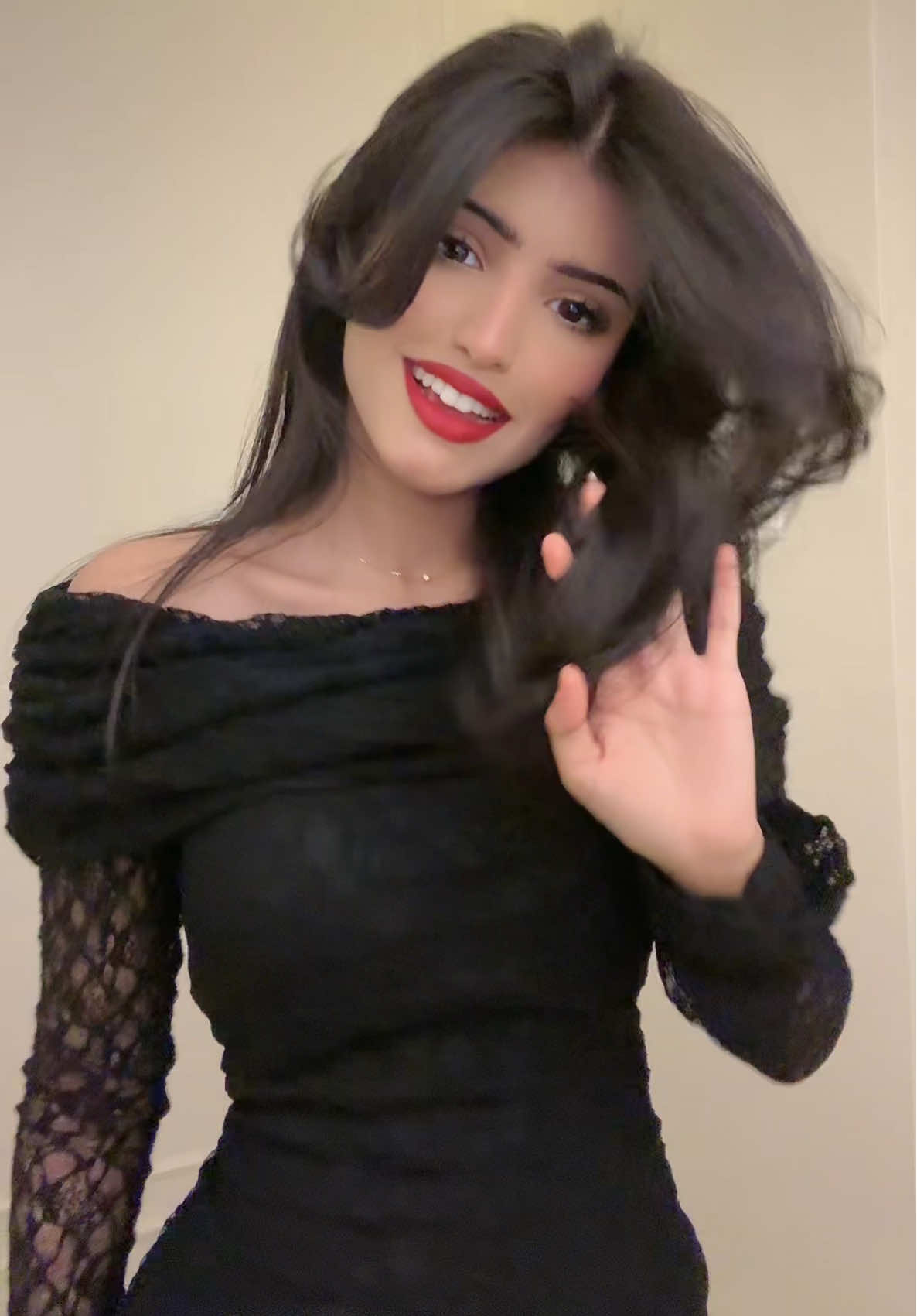 مصييبه , فستاني من @Actan | اكتان #AD 