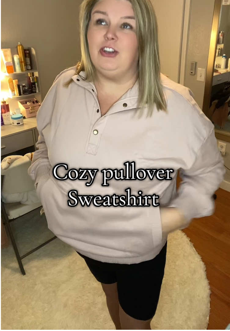 One touch and you’ll never take it off—Shewin nailed this one! #pulloversweater #sweater #sweatshirt #sweatshirts #sweatshirtseason 